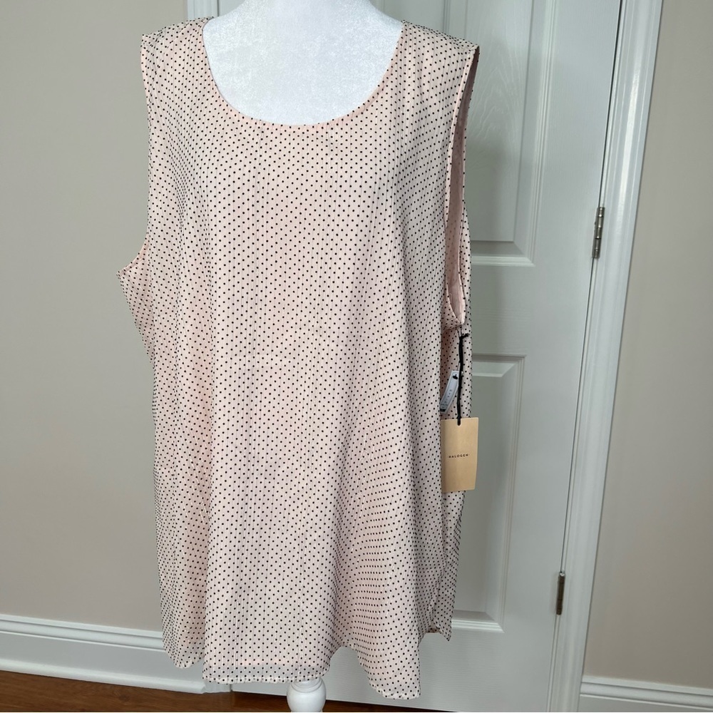 ! NWT Halogen Tank Top Blush Silver Thread Polka Dot